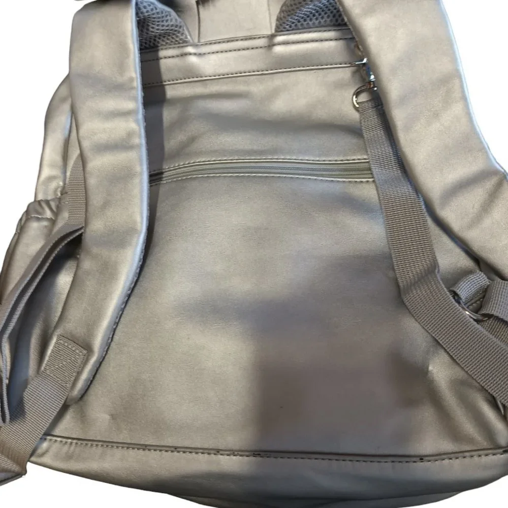Cloe Mom and Baby Silver Diaper Bag NWOT
